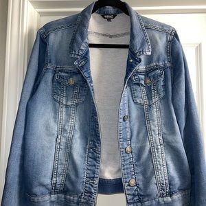 Women's Buffalo Jean Jacket